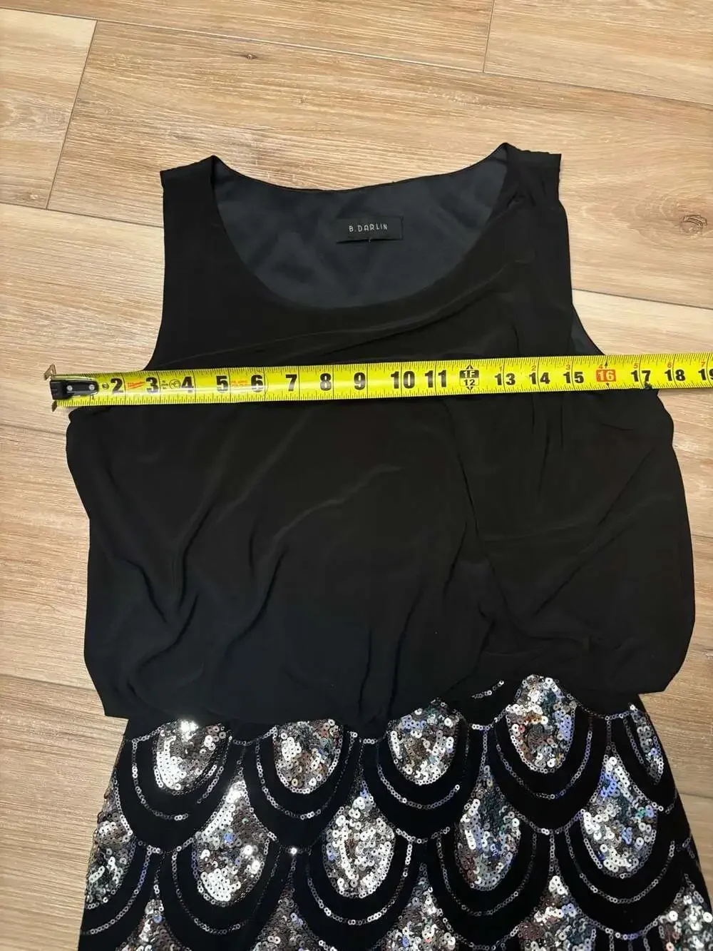 B. Darlin Black Blouson Sleeveless Scalloped Sequin Cocktail Dress
